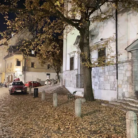 Pensión Pod Gradom Liubliana