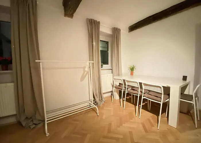 Pod Gradom Gæstehus Ljubljana